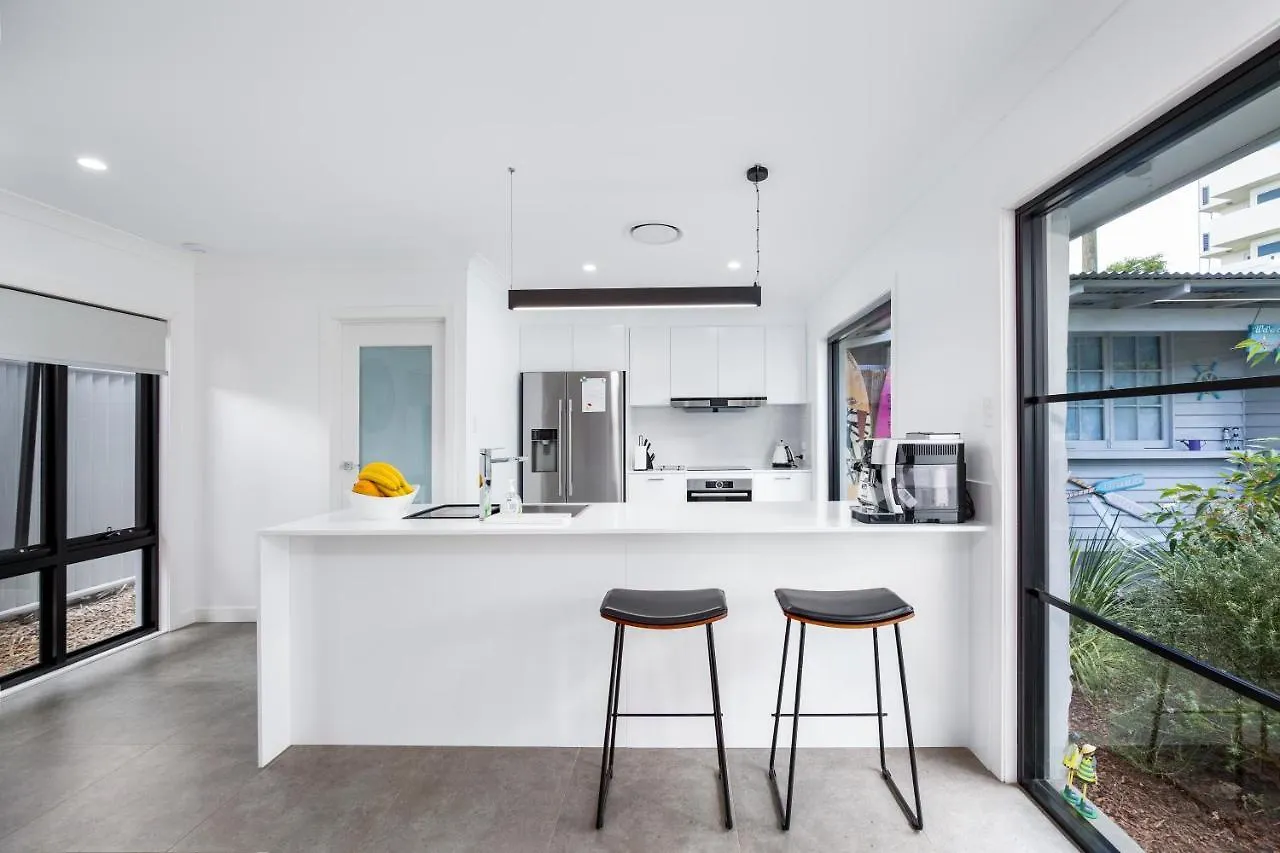 Lamour Holiday Beach House Gold Coast